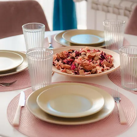 Downtown Boutique - Blue & Pink