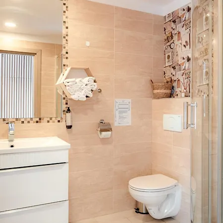 Downtown Boutique - Blue & Pink *