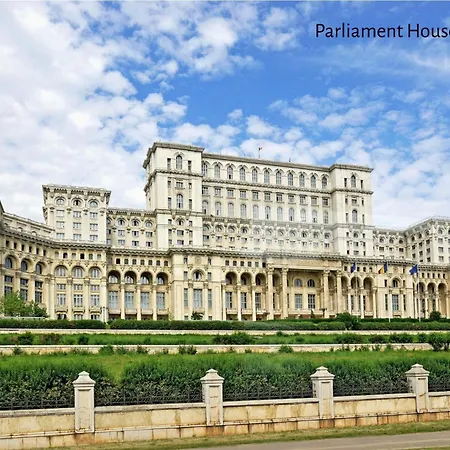 Downtown Boutique - Blue & Pink * Bucarest