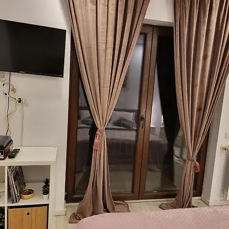 Downtown Boutique - Blue&pink *