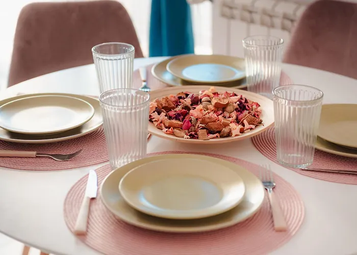 Downtown Boutique - Blue & Pink