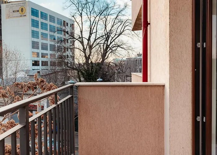 Lejlighed Downtown Boutique - Blue & Pink *