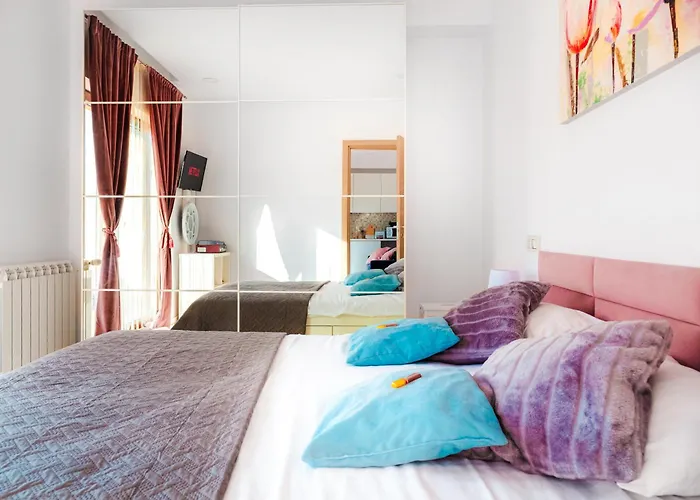 Downtown Boutique - Blue & Pink