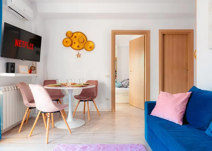 Appartement Downtown Boutique - Blue & Pink