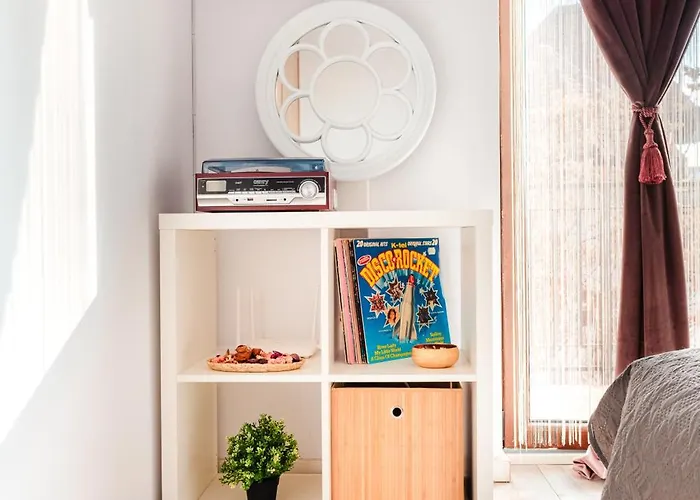 Downtown Boutique - Blue & Pink Appartement Boekarest